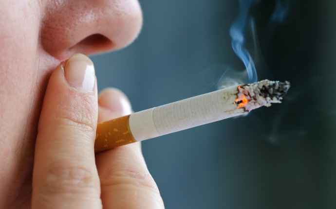 Tupakoitsijoita vaivaava keuhkoahtaumatauti etenee salakavalasti