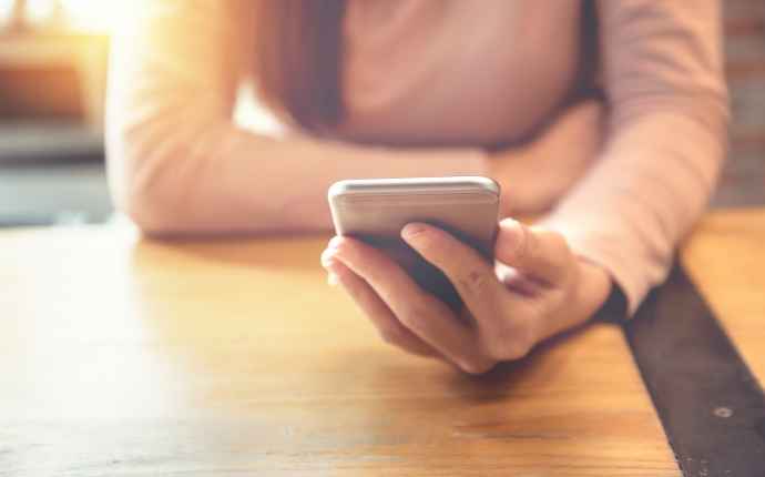 Ehkäise someniska! 6 helppoa venytystä