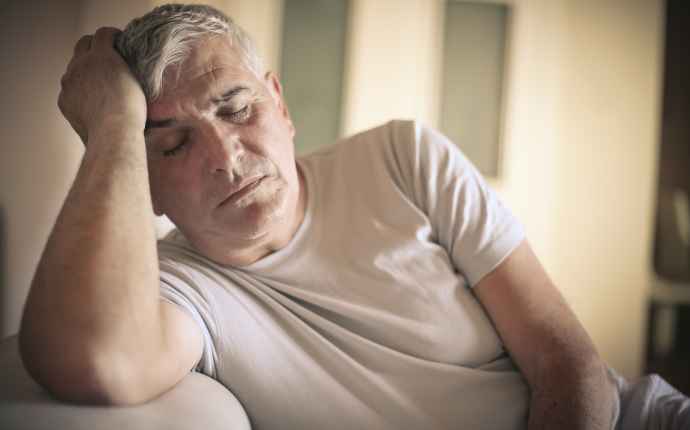 Väsymistä, hengenahdistusta, turvotusta – tunnetko sydämen vajaatoiminnan oireet?