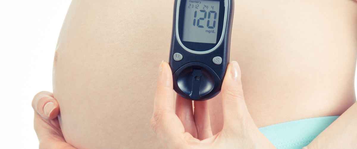 Raskausdiabetes ei aiheuta oireita – lisää lapsen ylipainon riskiä